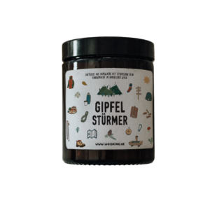 Kerze_Mockup_Gipfelstürmer_Berge_Wald_Zirbe_Zitrone